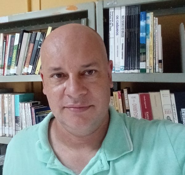 Entrevista com Felipe Ribascik e sua pesquisa sobre os acervos possíveis na ditadura civil-militar