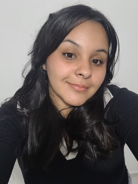 Memoricídio na perspectiva da Ciência da Informação – Entrevista com Lívia Ferreira Memoricídio na perspectiva da Ciência da Informação – Entrevista com Lívia Ferreira